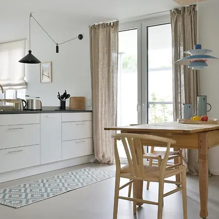 Kosi Am Acht アパート